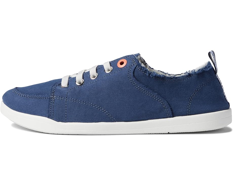 Women's Pismo Canvas Sneaker