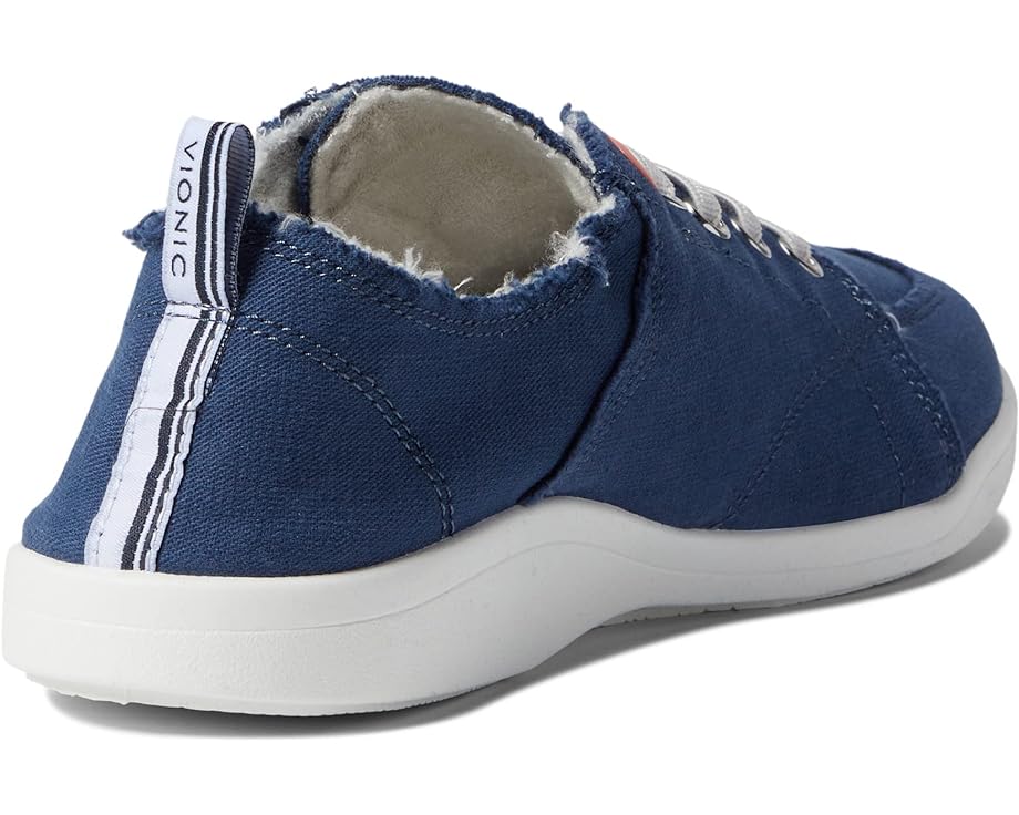 Women's Pismo Canvas Sneaker
