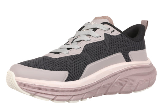 Women's Walk Max Sneaker