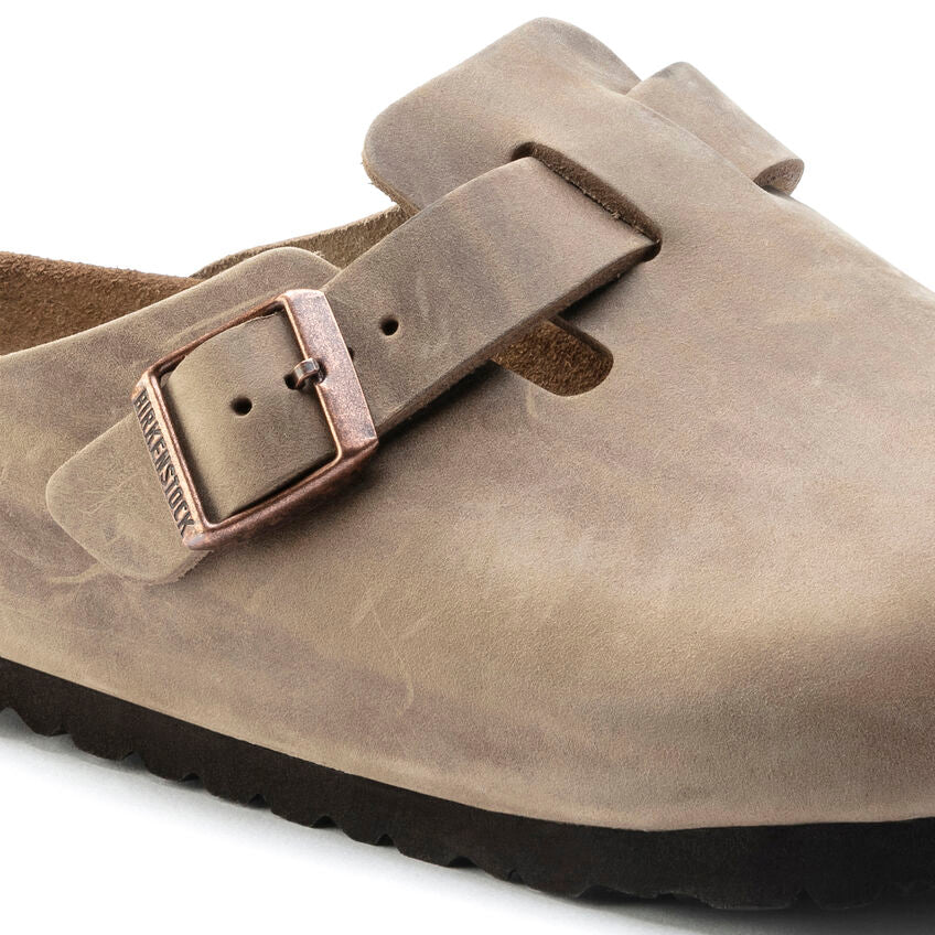 W Boston Soft Footbed Oiled Leather