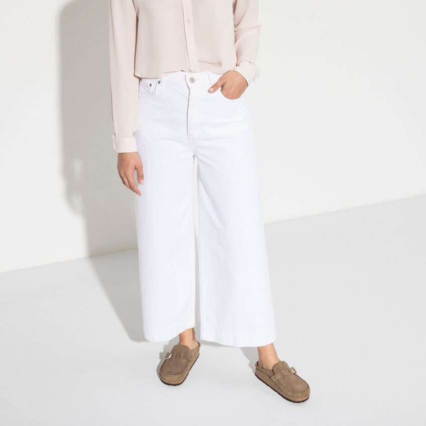 W Buckley Suede