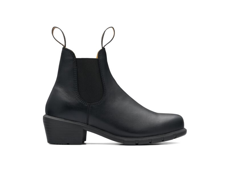 W Blundstone 1671 Heeled Boot Black