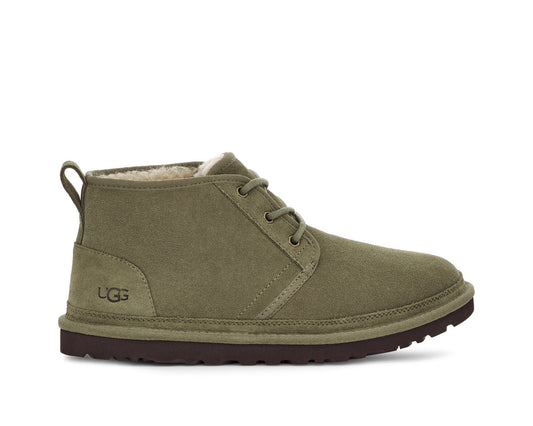 M Neumel Boot