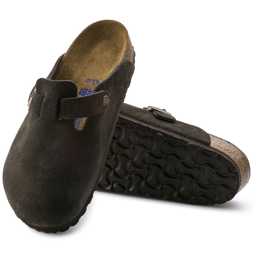 M Boston Soft Footbed Suede (Women's Wide)